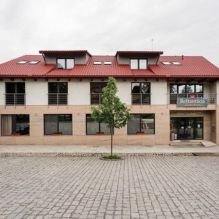 Hotel Menhard Экстерьер фото