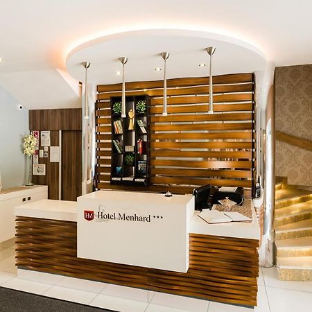 Hotel Menhard Экстерьер фото