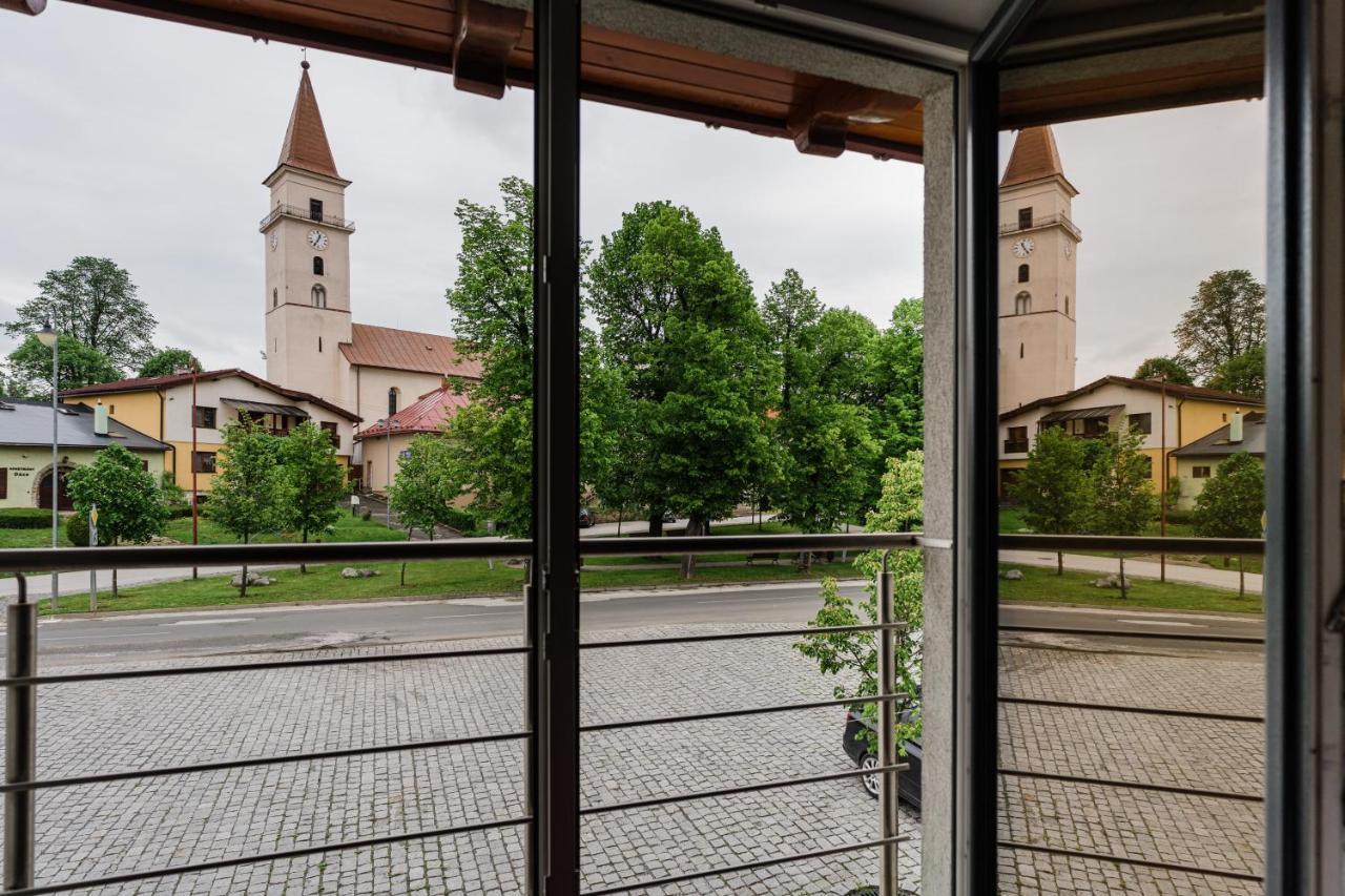 Hotel Menhard Экстерьер фото