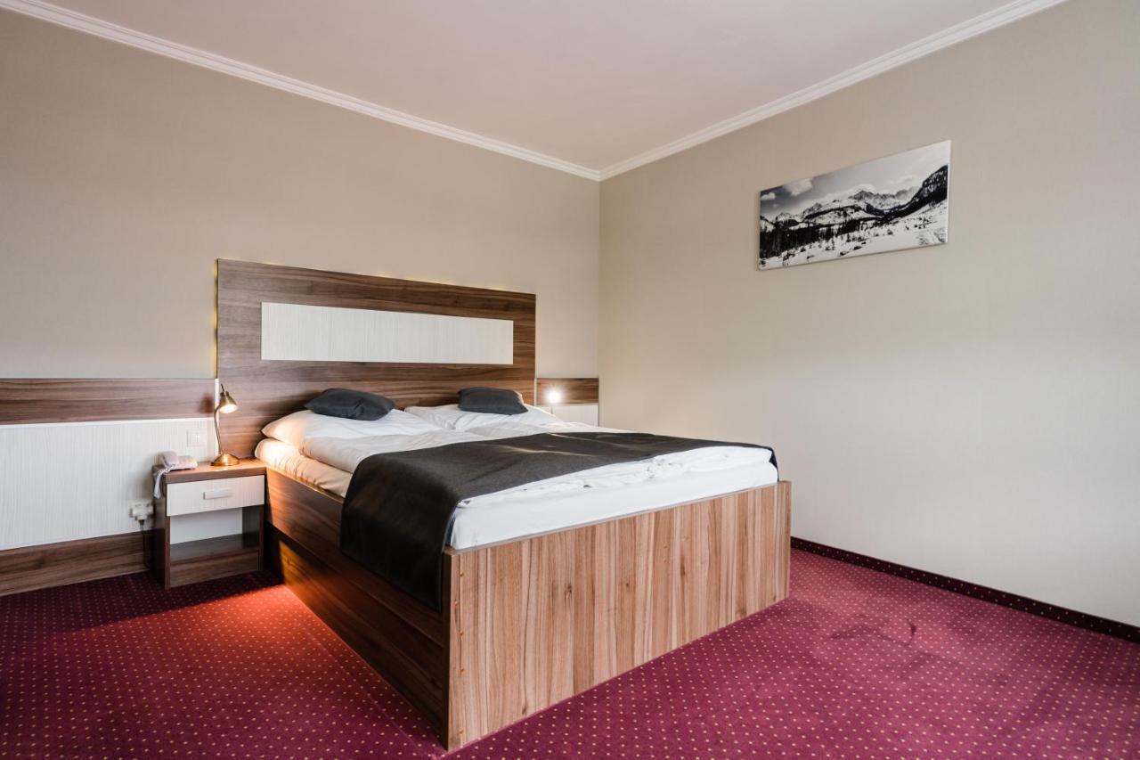 Hotel Menhard Экстерьер фото